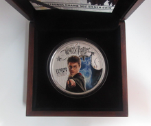 Load image into Gallery viewer, Expecto Patronum! Harry Potter Official 5oz Silver Proof $10 Samoa Coin Only 399