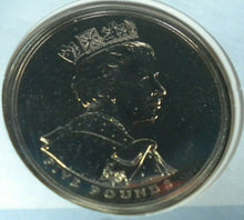 Load image into Gallery viewer, 2002 HM QUEEN ELIZABETH II THE QUEEN'S GOLDEN JUBILEE £5 CROWN COIN COVER PNC
