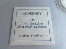 Load image into Gallery viewer, 1999 TOTAL ECLIPSE OF THE SUN ALDERNEY SILVER PROOF £5 COIN BOX & COA