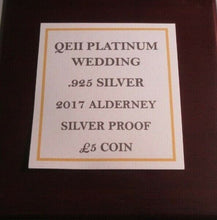 Load image into Gallery viewer, QEII Platinum Wedding 2017 Silver Proof 1oz Alderney £5 Coin Box/COA