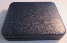 Load image into Gallery viewer, 1991 PRESENTATION MEDAL FROM THE CONSTRUCTION OF THE CHANNEL TUNNEL BOXED.