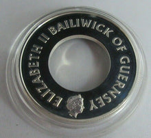 Load image into Gallery viewer, 2000 MILLENNIUM COLLAR SILVER PROOF £5 COIN & GOLD PLATED NUGGET £1 COIN BOX/COA