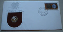 Load image into Gallery viewer, 1975 PAPUA NEW GUINEA FIRST OFFICIAL COINAGE,PROOF 5t COIN,STAMP,P-MARK,COA PNC