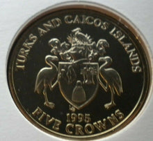 Load image into Gallery viewer, 1995 VICTORY IN EUROPE CEASEFIRE TURKS & CAICOS BUNC 5 CROWN COIN COVER PNC