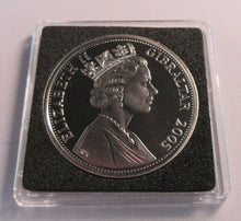 Load image into Gallery viewer, 2005 THE END OF THE WAR VE DAY PROOF GIBRALTAR 2005 1 CROWN COIN BOX & COA