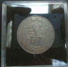 Load image into Gallery viewer, 1893 VICTORIA FLORIN TWO SHILLINGS VEILED BUST Spink 3939 CAPED & BOXED Cc1