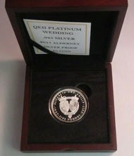 Load image into Gallery viewer, QEII Platinum Wedding 2017 Silver Proof 1oz Alderney £5 Coin Box/COA