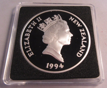 Load image into Gallery viewer, 1994 SILVER PROOF NEW ZEALAND 1 DOLLAR QUEEN MOTHER LADY OF THE CENTURY BOX&COA
