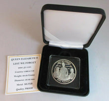 Load image into Gallery viewer, 2008 QEII LEST WE FORGET GIBRALTAR SILVER PROOF £5 FIVE POUND CROWN BOX & COA