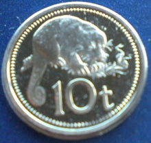 Load image into Gallery viewer, 1975 PAPUA NEW GUINEA FIRST OFFICIAL COINAGE,PROOF 10t COIN,STAMP,P-MARK,COA PNC