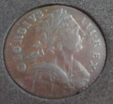 Load image into Gallery viewer, 1774 GEORGE III FARTHING EF+ PRESENTED IN QUADRANT CAPSULE AND BOX