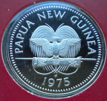 Load image into Gallery viewer, 1975 PAPUA NEW GUINEA FIRST OFFICIAL COINAGE,PROOF 20t COIN,STAMP,P-MARK,COA PNC
