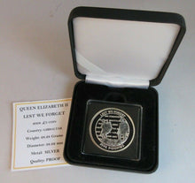 Load image into Gallery viewer, 2008 QEII LEST WE FORGET GIBRALTAR SILVER PROOF £5 FIVE POUND CROWN BOX & COA