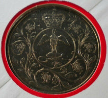 Load image into Gallery viewer, 1977 QEII SILVER JUBILEE TROOPING THE COLOUR COMMEMORATIVE CROWN COIN PNC