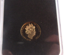 Load image into Gallery viewer, 2021 95th Birthday HM Queen Elizabeth II Gold Proof Jersey 1p Penny Coin BoxCOA
