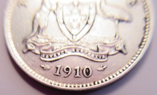 Load image into Gallery viewer, KING GEORGE V 3d 1910 .925 SILVER THREE PENCE COIN AUSTRALIA IN CLEAR FLIP
