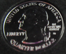 Load image into Gallery viewer, 2004 UNITED STATES MINT STATE QUARTER DOLLAR WISCONSIN 1848 PLATINUM PLATED
