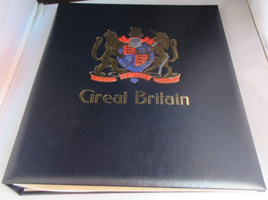 LUXURY STANLEY GIBBONS STAMPS OF GREAT BRITAIN VOLUME I ALBUM WITH SLIP CASE