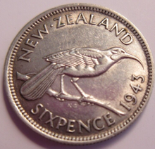 Load image into Gallery viewer, KING GEORGE VI 6d SIXPENCE 1943 .500 SILVER COIN NEW ZEALAND AUNC IN CLEAR FLIP
