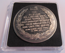Load image into Gallery viewer, 1982 FALKLAND ISLANDS LIBERATION SILVER PLATED PROOF MEDAL CAPSULE BOX &amp; COA
