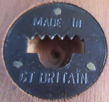 Load image into Gallery viewer, ROYAL NAVAL VOLUNTEER RESERVE WOODEN &amp; PAINTED WALL PLAQUE
