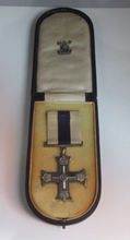 Load image into Gallery viewer, WW1 British Military Cross Medal Engraved Lt W B Burke R Irish Rgt B/day Honours
