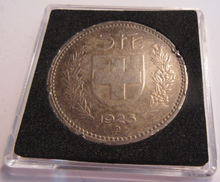 Load image into Gallery viewer, CONFOEDERATIO HELVETICA 5 FRANC SWITZERLAND .900 SILVER 1923 UNC WITH EDGENICS
