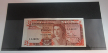 Load image into Gallery viewer, 1988 £1 Gibraltar Banknote Uncirculated Number 007 - 4th August in Display Card
