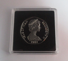 Load image into Gallery viewer, 1982 Christmas Tree Carolling Isle of Man Silver Proof 50p Coin Box &amp;COA
