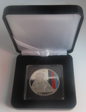 Load image into Gallery viewer, Battle of Britain Sir Douglas Bader RAF £5 2010 1oz Silver Proof Jersey Coin
