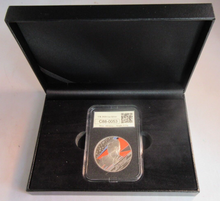 Load image into Gallery viewer, DAVID BOWIE 2020 SILVER PROOF 1OZ UK £2 ROYAL MINT COIN COLOURED IN BOX WITH COA
