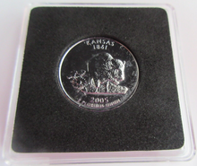 Load image into Gallery viewer, 2005 UNITED STATES MINT STATE QUARTER DOLLAR KANSAS 1861 PLATINUM PLATED
