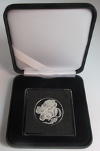 Load image into Gallery viewer, 1975 CAYMAN ISLANDS EMPEROR FISH SILVER PROOF 50 CENTS COIN BOXED
