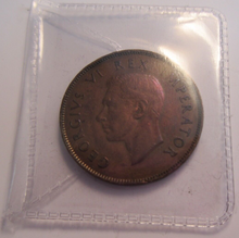 Load image into Gallery viewer, KING GEORGE VI BRONZE 1D PENNY 1943 SOUTH AFRICA IN CLEAR FLIP
