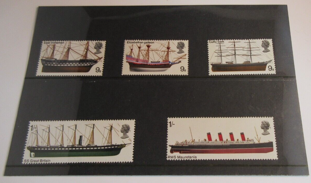 1969 FAMOUS SHIPS STAMP COLLECTION 5 X STAMPS MNH IN CLEAR FRONTED STAMP HOLDER