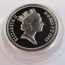 Load image into Gallery viewer, 1987 £1 ONE POUND SILVER PROOF COIN ENGLISH OAK ROYAL MINT BOX &amp; COA
