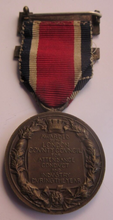 Load image into Gallery viewer, 1912-1913 THE KINGS MEDAL FOR LCC ATTENDANCE GOOD CONDUCT &amp; INDUSTRY WITH RIBBON
