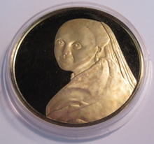 Load image into Gallery viewer, 1975 THE GENIUS OF VERMEER HALLMARKED 24CT GOLD PLATED .925 SILVER 32G MEDAL
