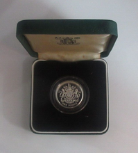 Load image into Gallery viewer, 1993 Royal Arms Silver Proof Piedfort UK Royal Mint £1 Coin Boxed With COA
