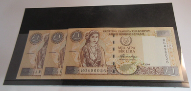BANK OF CYPRUS ONE POUND BANKNOTES UNC X 3 WITH NOTE HOLDER