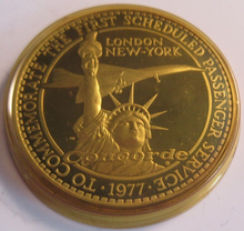 Load image into Gallery viewer, 1977 JFK THE FIRST SCHEDULED FLIGHT LONDON NEW YORK SILVER PROOF MEDAL BOX &amp; COA
