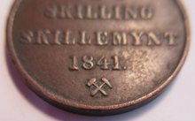Load image into Gallery viewer, 1841 HALF SKILLING COIN EF-AUNC COPPER COIN IN PROTECTIVE CLEAR FLIP

