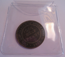 Load image into Gallery viewer, 1912 KING GEORGE V COMMONWEALTH OF AUSTRALIA HALF PENNY IN PROTECTIVE CLEAR FLIP
