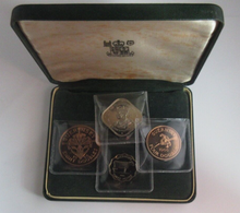 Load image into Gallery viewer, 1966 William I Duke of Normandy Proof Guernsey 4 Coins Set Amazing Condition Box
