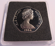 Load image into Gallery viewer, 1984 QEII CHRISTMAS COLLECTION IOM BB MARK DIAMOND FINISH 50P COIN CARD &amp; BOX
