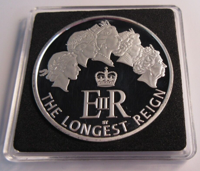 QUEEN ELIZABETH II THE LONGEST REIGN FIVE HEADS OF QEII S/PLATED PROOF MEDAL