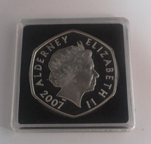 Load image into Gallery viewer, Queen Elizabeth II &amp; Prince Philip 2007 Alderney Silver Proof £5 Coin Boxed
