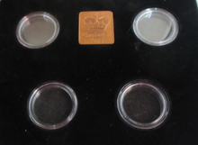 Load image into Gallery viewer, ROYAL MINT COIN BOX ONLY WILL HOLD 4 X SOVEREIGNS OR £1 COINS +TOKEN - NO COINS
