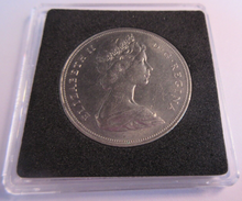 Load image into Gallery viewer, 1968 QUEEN ELIZABETH II CANADA AUNC $1 ONE DOLLAR COIN IN QUADRANT CAPSULE
