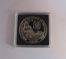 Load image into Gallery viewer, 1989 William Bligh Mutiny on the Bounty Proof-Like Isle of Man 1 Crown Coin&amp;Box
